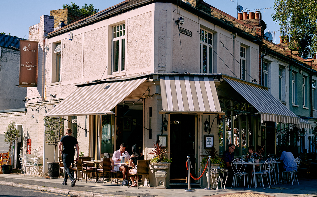 annies restaurant kew bridge