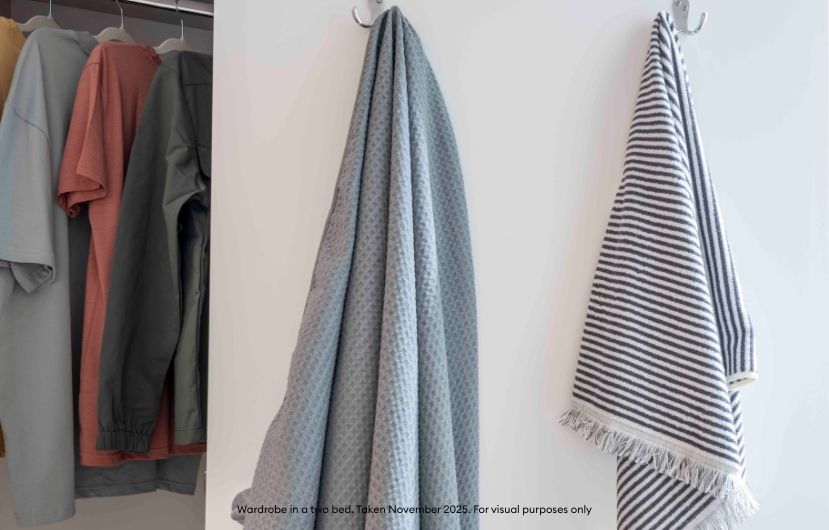 The Holloway Birmingham to rent | 2 bed apartment wardrobes 